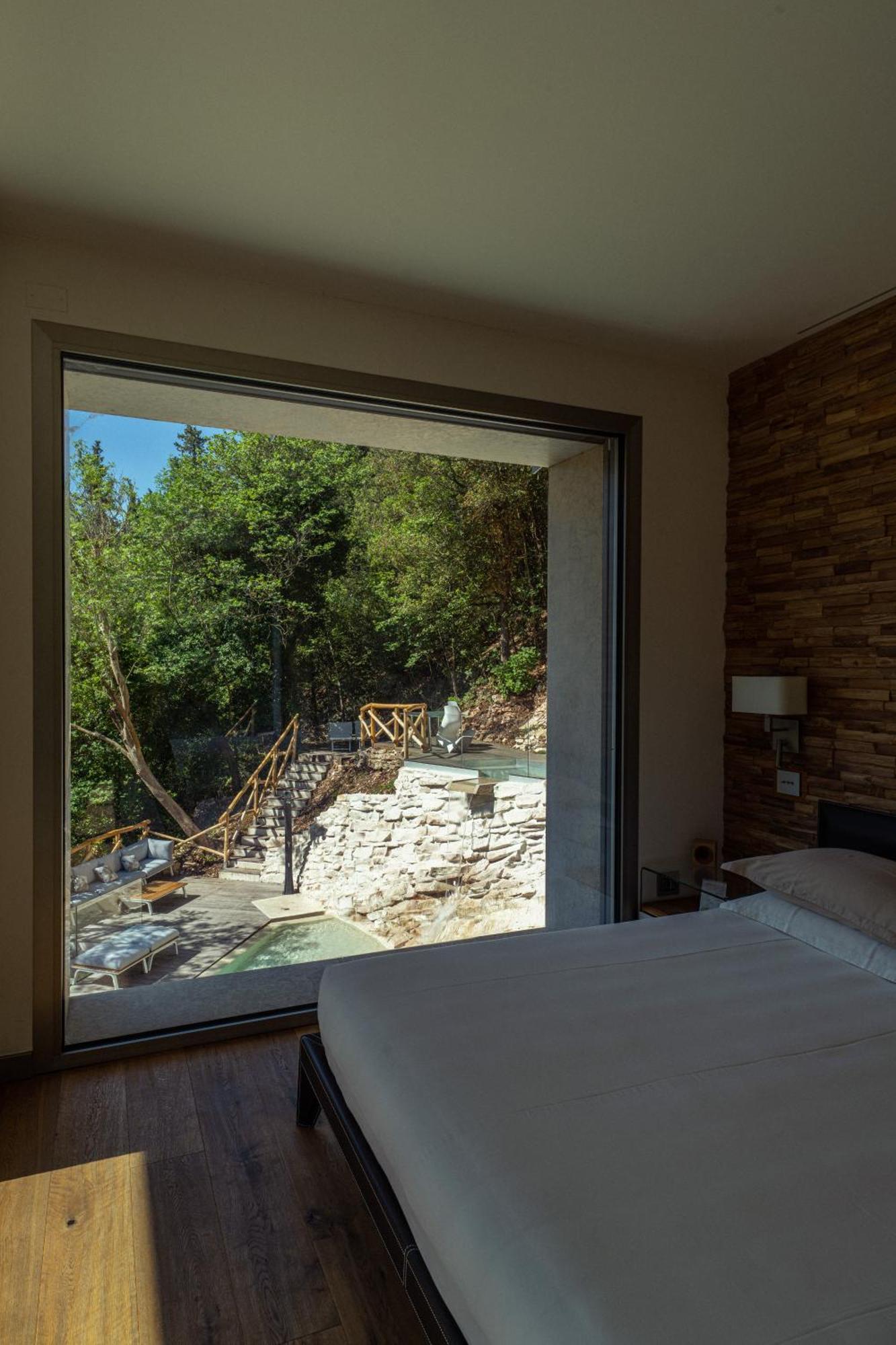 La Forestale Luxury Ecolodge B&B Primo Piano Acqualagna Eksteriør billede