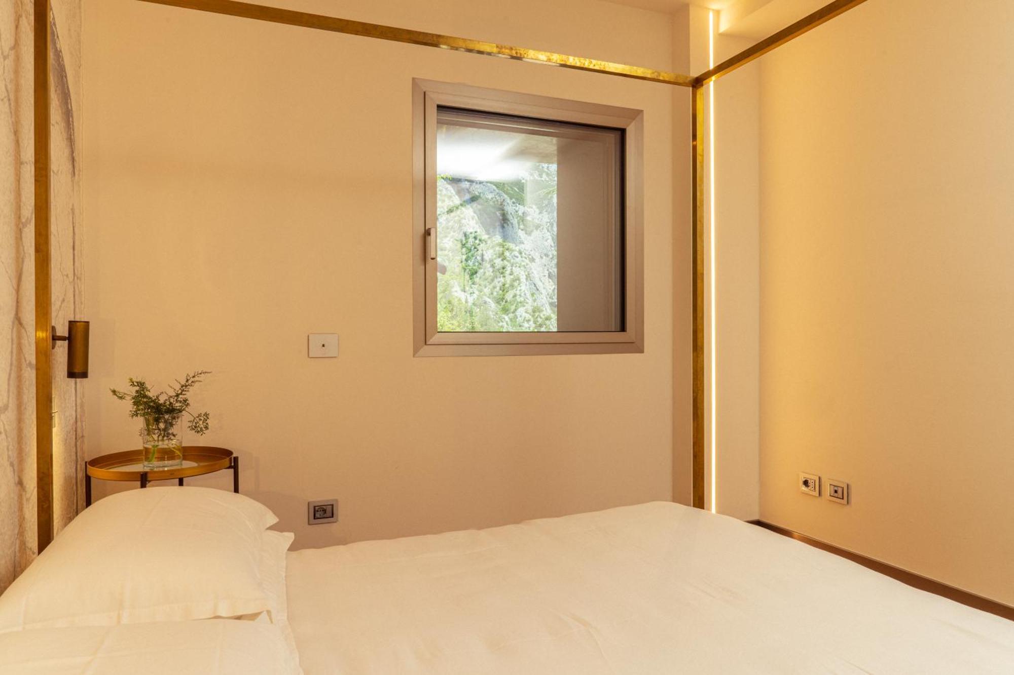 La Forestale Luxury Ecolodge B&B Primo Piano Acqualagna Eksteriør billede